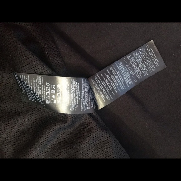 Guess Men’s Puffer Jacket XL Black-Grey - Picture 11 of 15